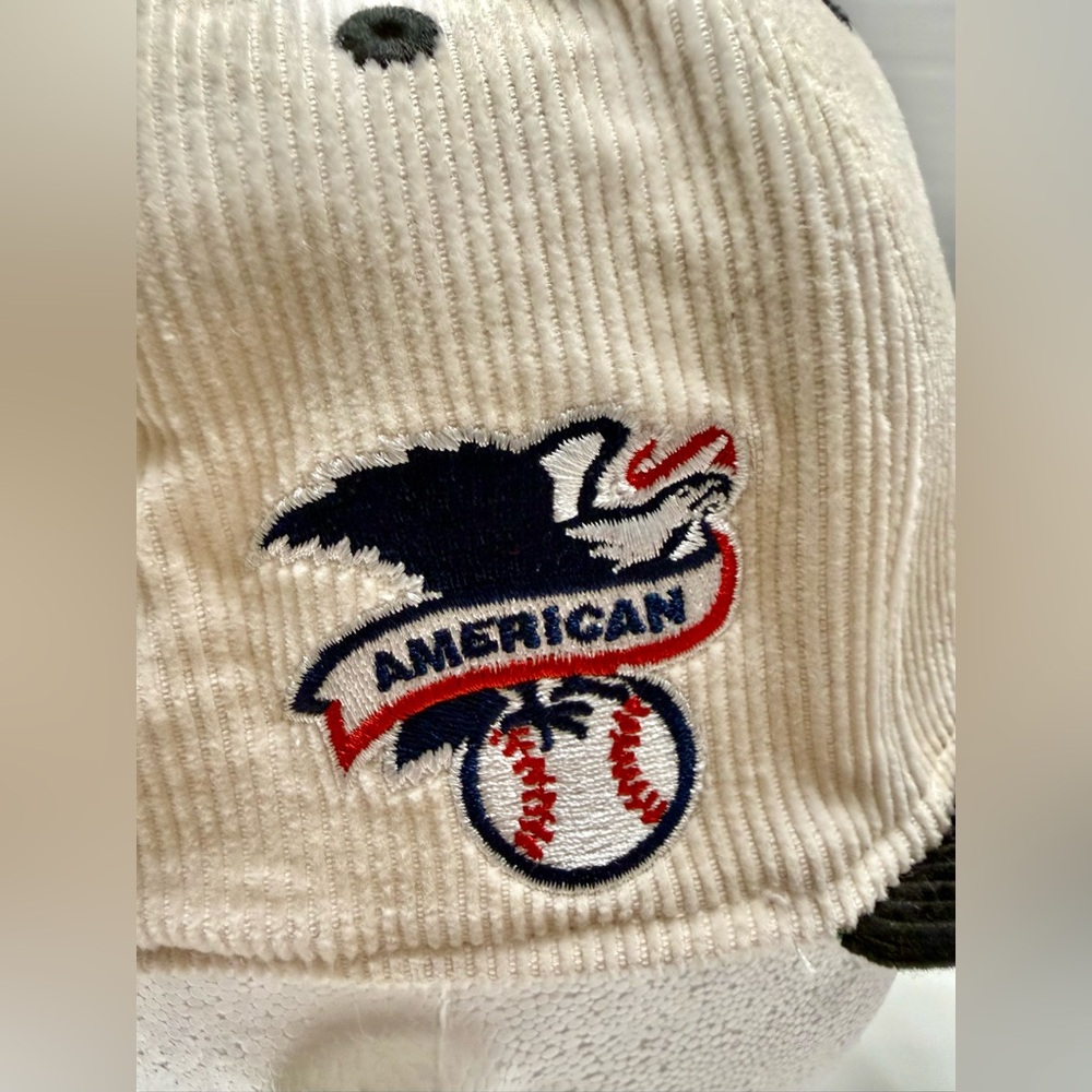 New Era Baltimore Orioles 59Fifty Corduroy Hat Cream 1983 World Series Pin NWTA6 - Picture 5 of 9